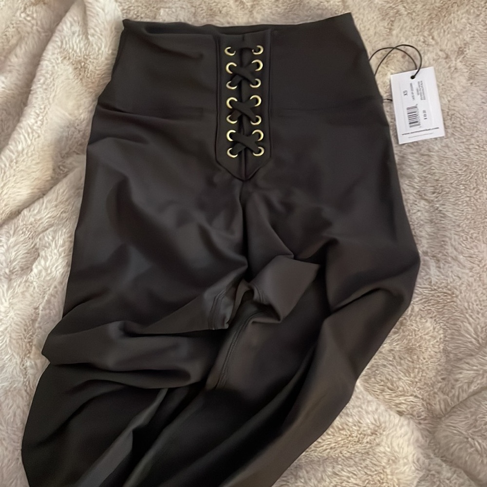 WeWoreWhat Leggings - Picture 3 of 4